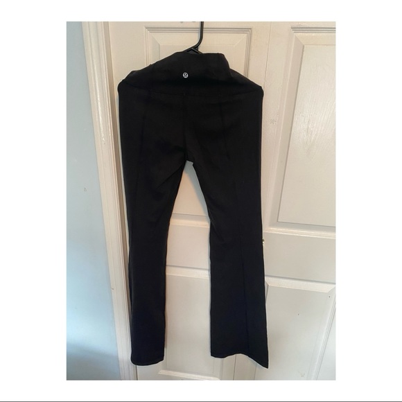 Lululemon yoga pants - Picture 2 of 2